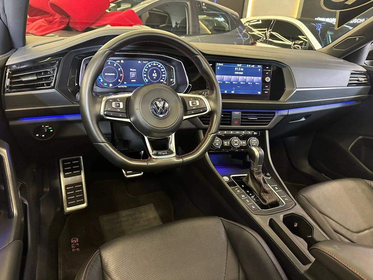 VOLKSWAGEN JETTA