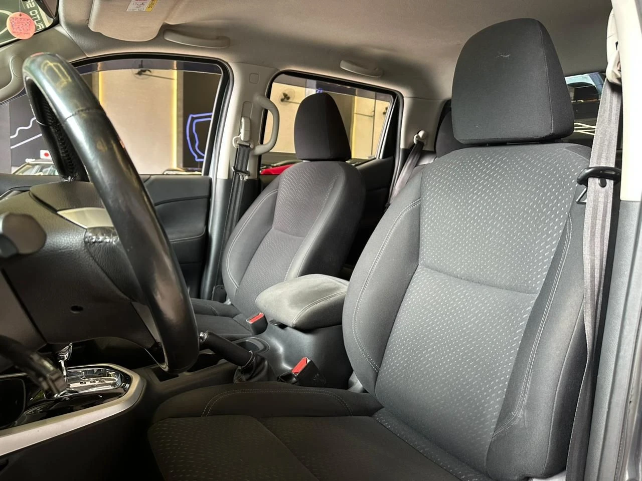NISSAN FRONTIER