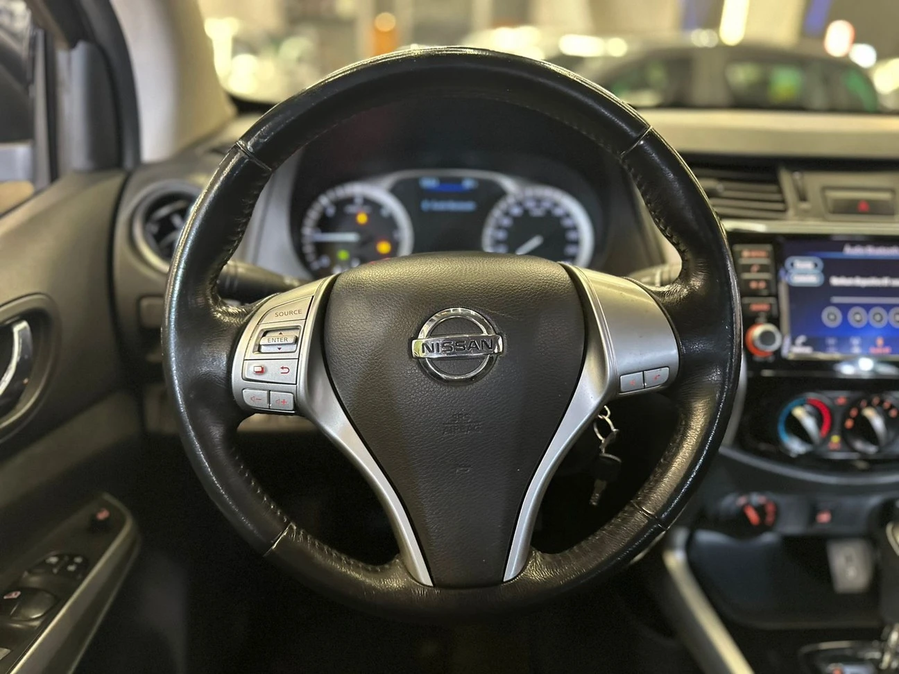 NISSAN FRONTIER