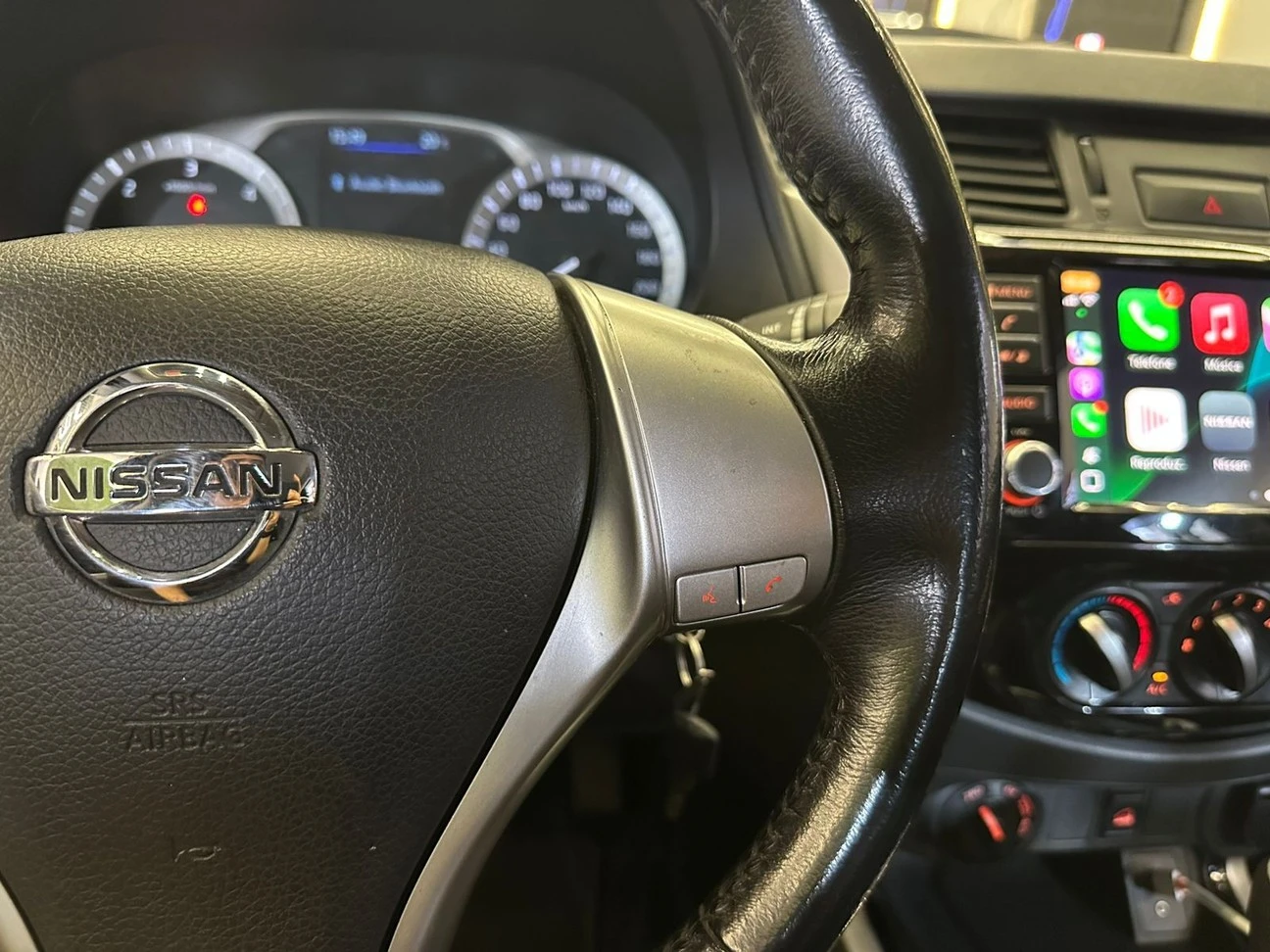 NISSAN FRONTIER