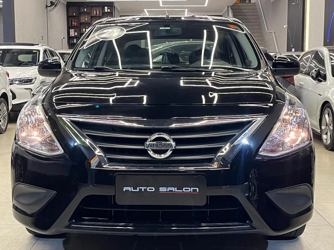 NISSAN VERSA