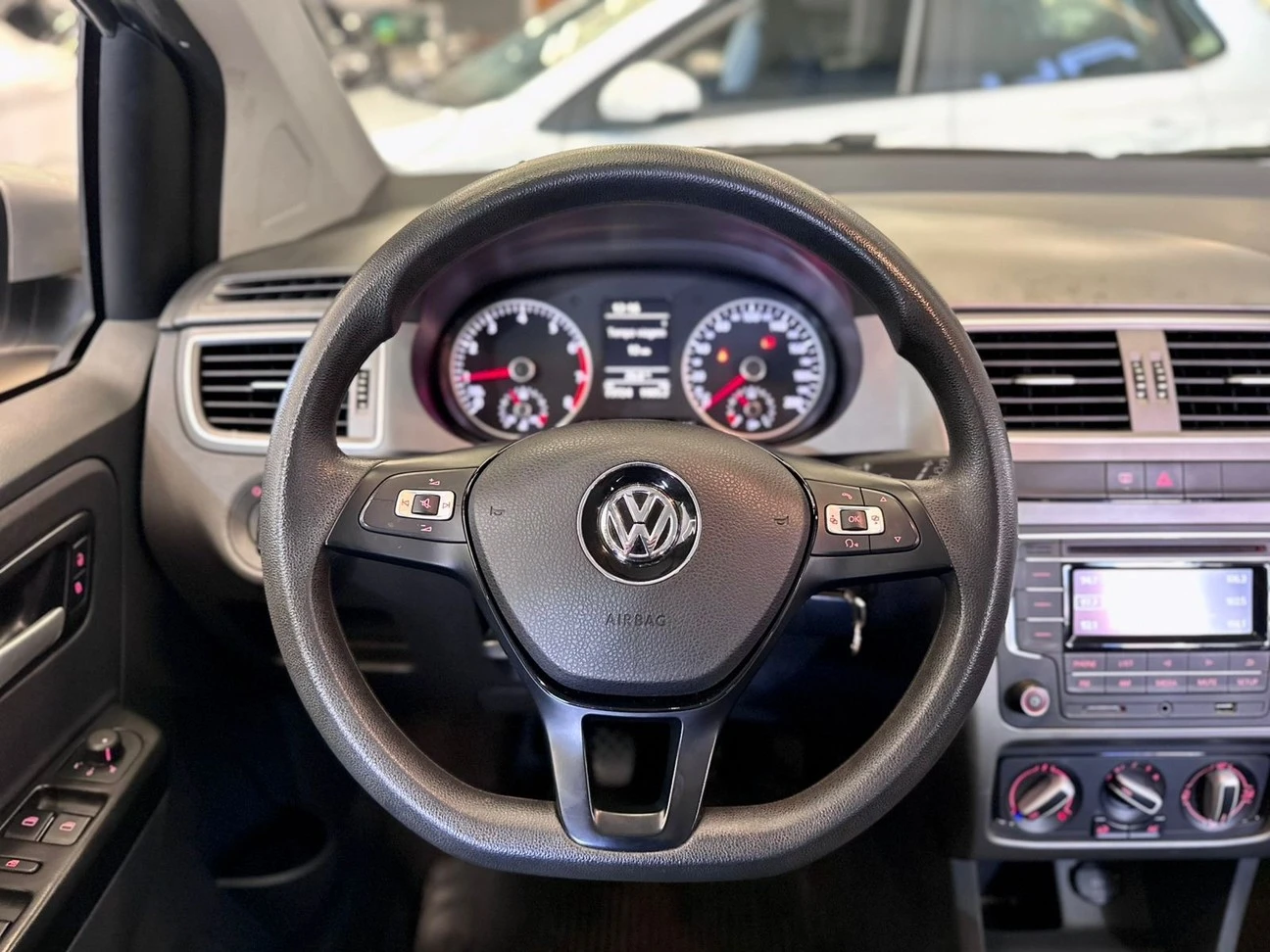 VOLKSWAGEN FOX