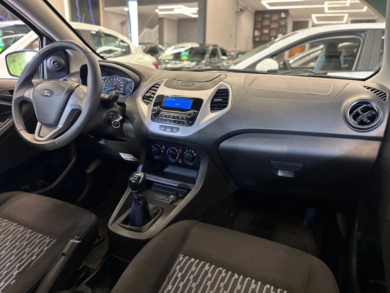 FORD KA