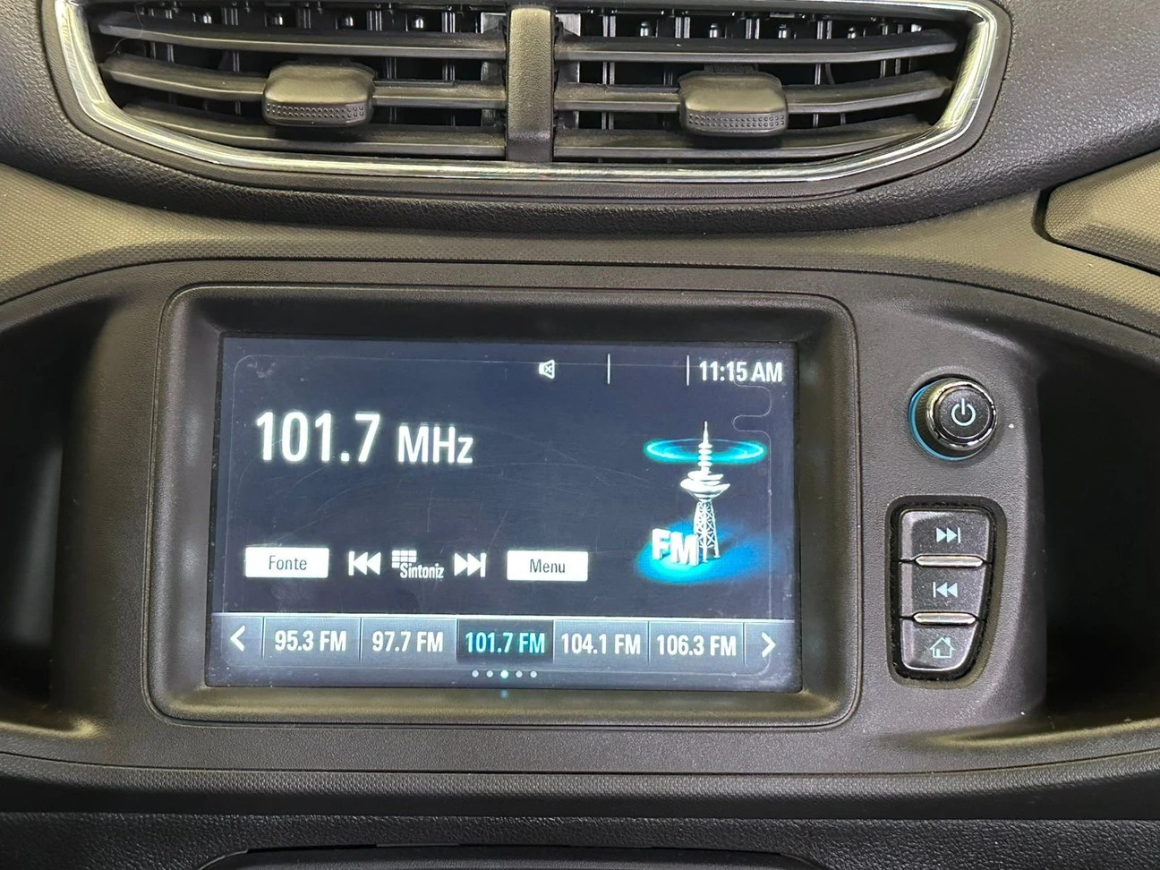 CHEVROLET PRISMA