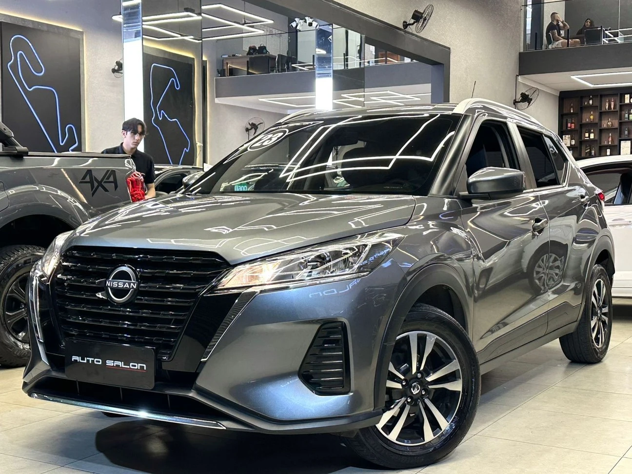 NISSAN KICKS