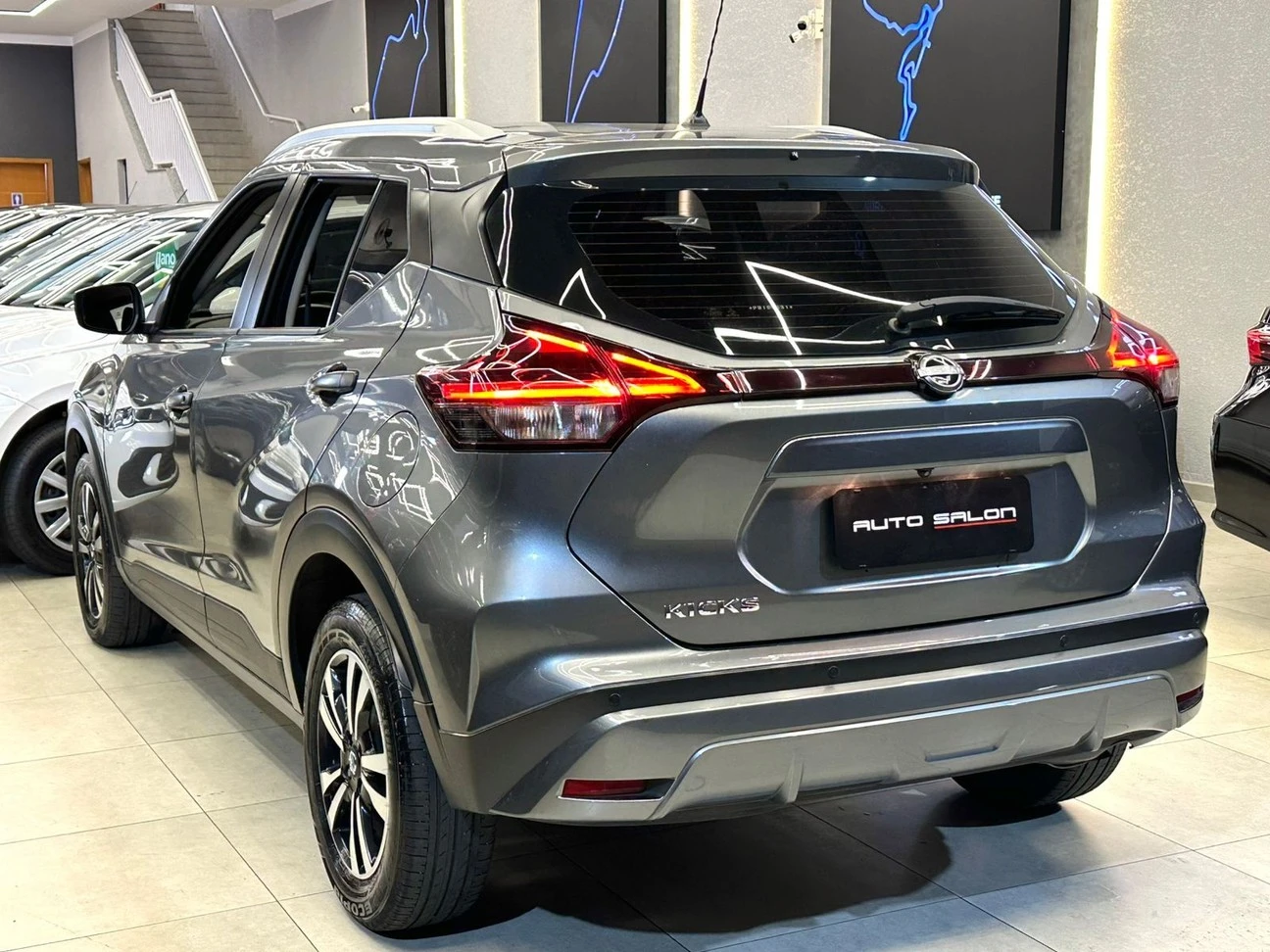 NISSAN KICKS