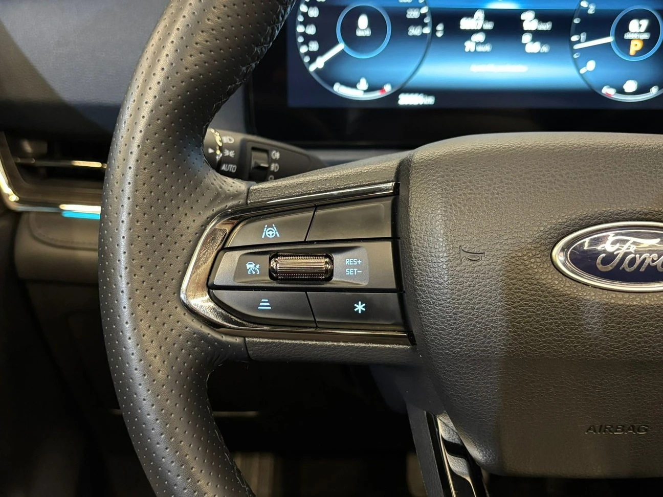 FORD TERRITORY