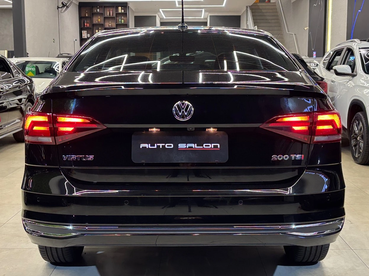 VOLKSWAGEN VIRTUS