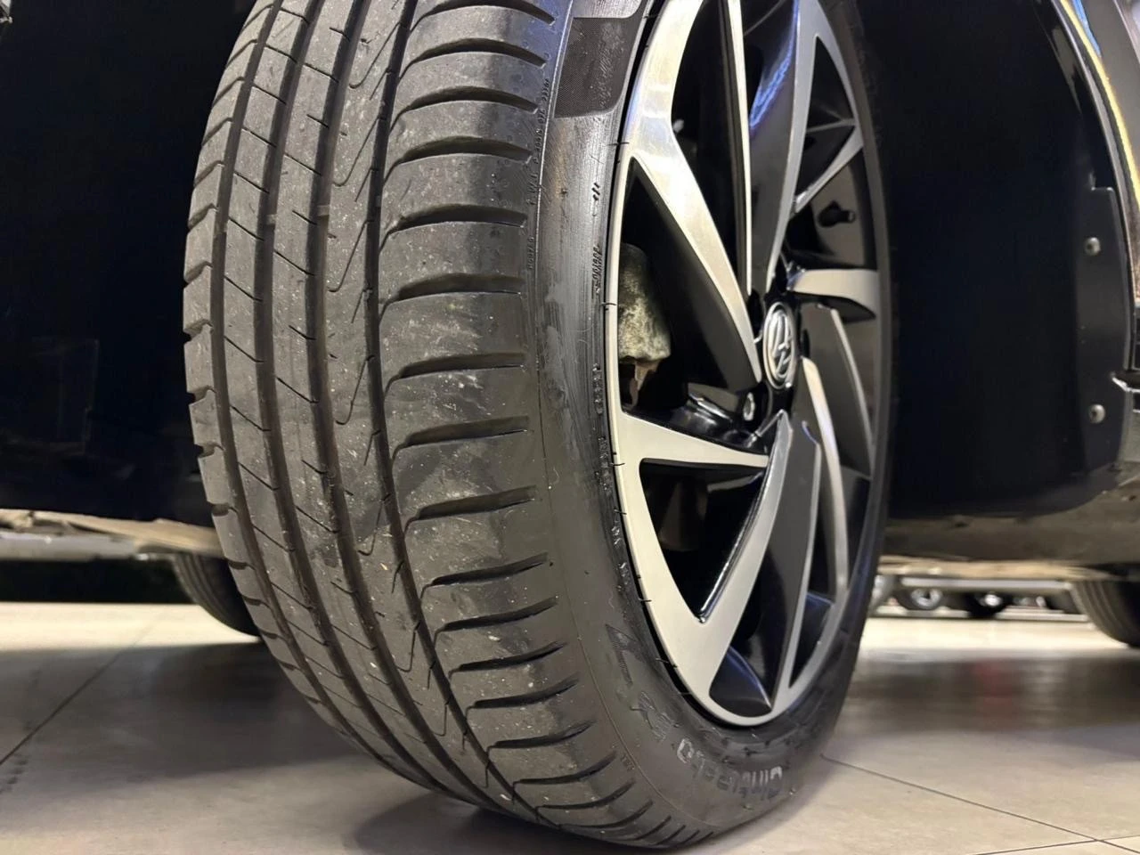 VOLKSWAGEN VIRTUS
