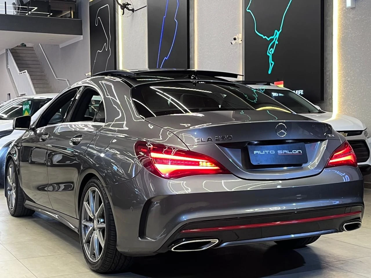 MERCEDES-BENZ CLA 250