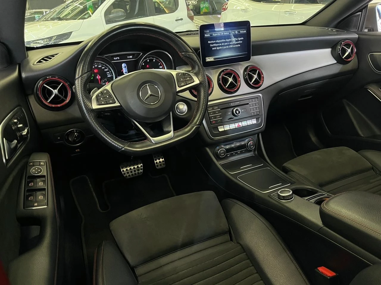 MERCEDES-BENZ CLA 250
