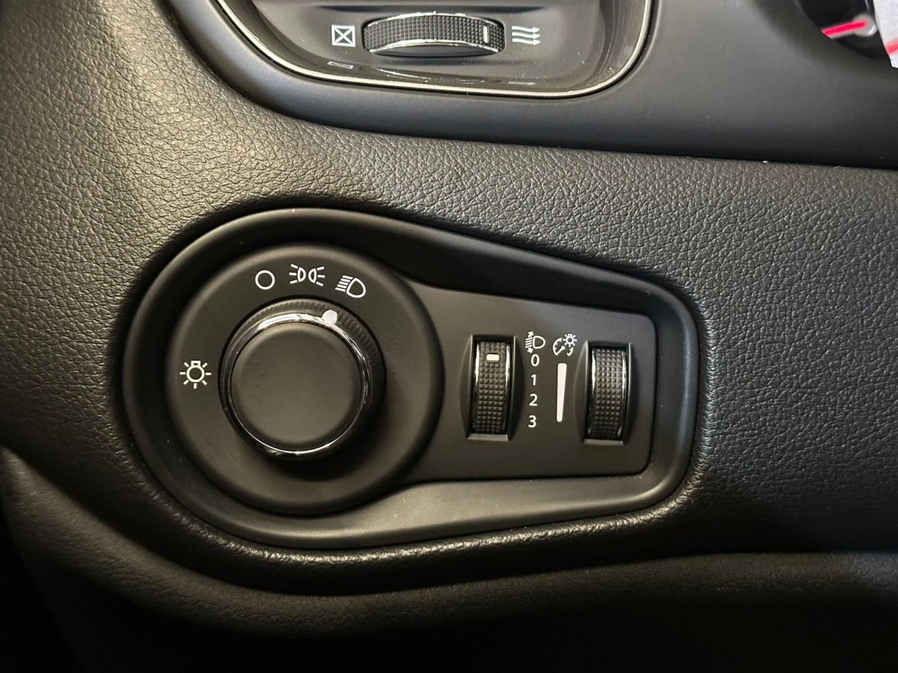 JEEP COMMANDER