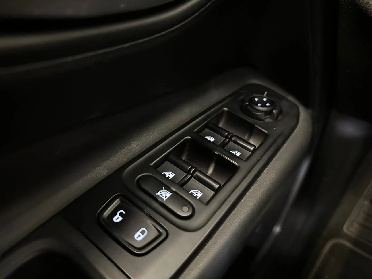 JEEP COMMANDER