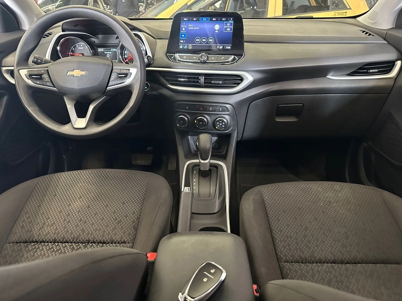 CHEVROLET TRACKER