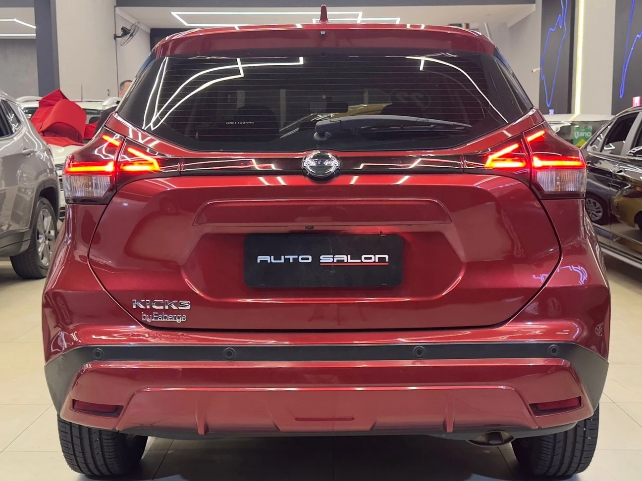 NISSAN KICKS