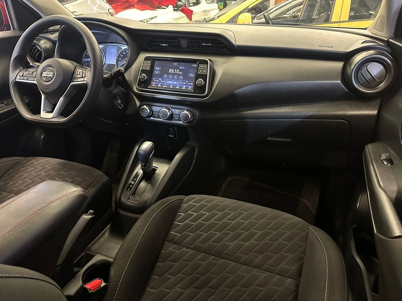 NISSAN KICKS