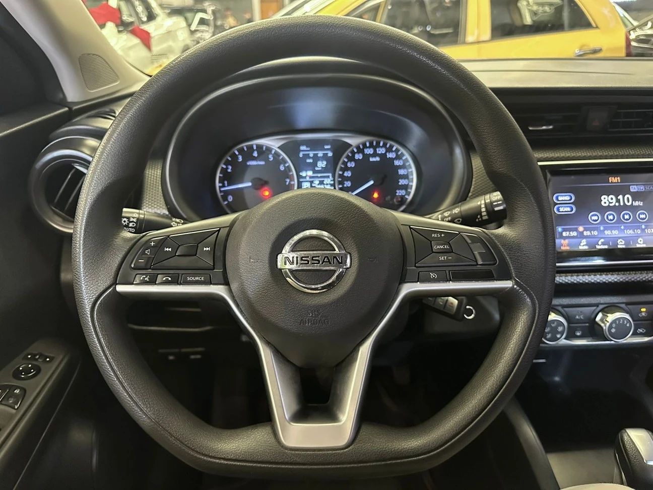 NISSAN KICKS