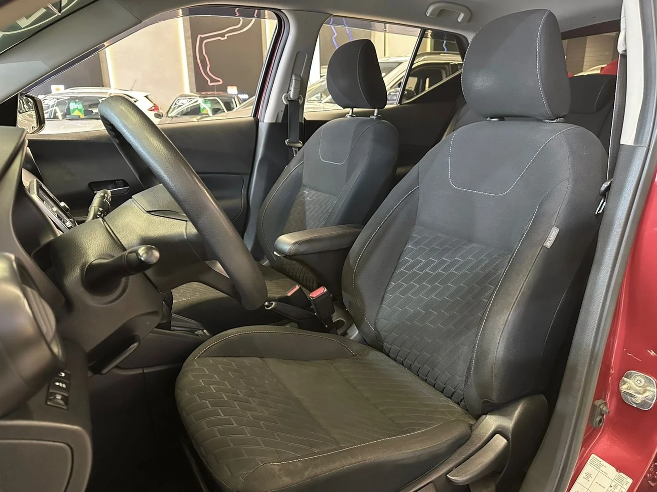 NISSAN KICKS