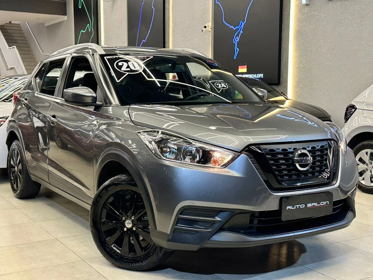 NISSAN KICKS