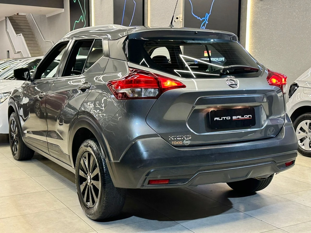 NISSAN KICKS