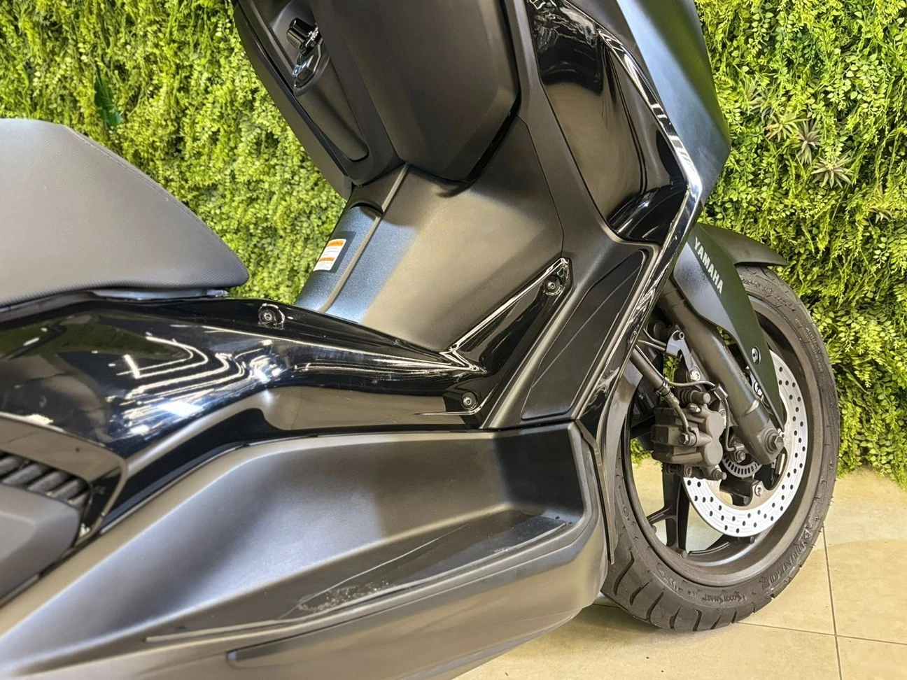 YAMAHA XMAX 250 CONNECTED ABS