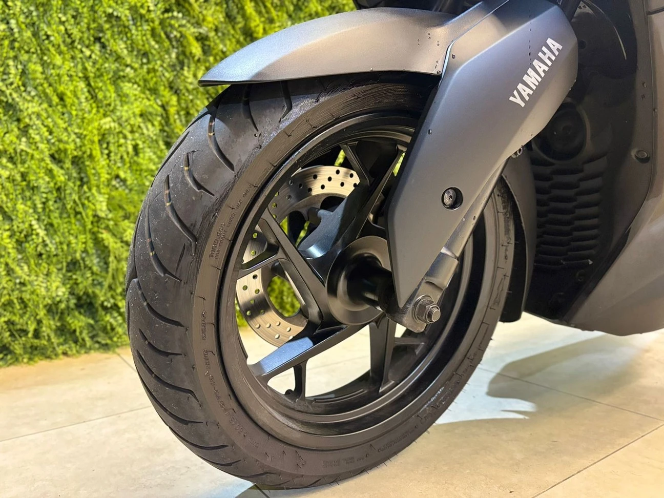 YAMAHA XMAX 250 CONNECTED ABS
