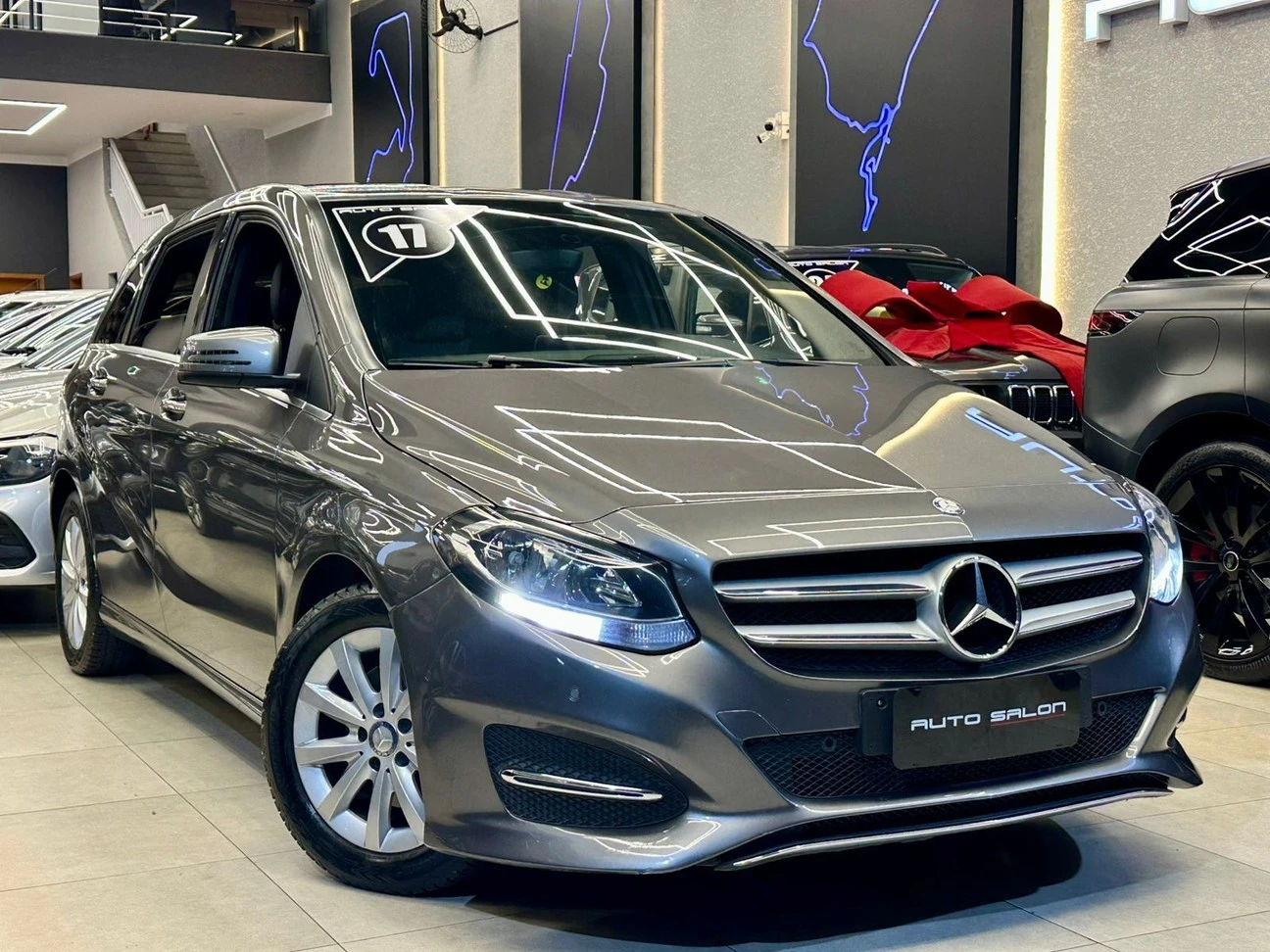 MERCEDES-BENZ B 200