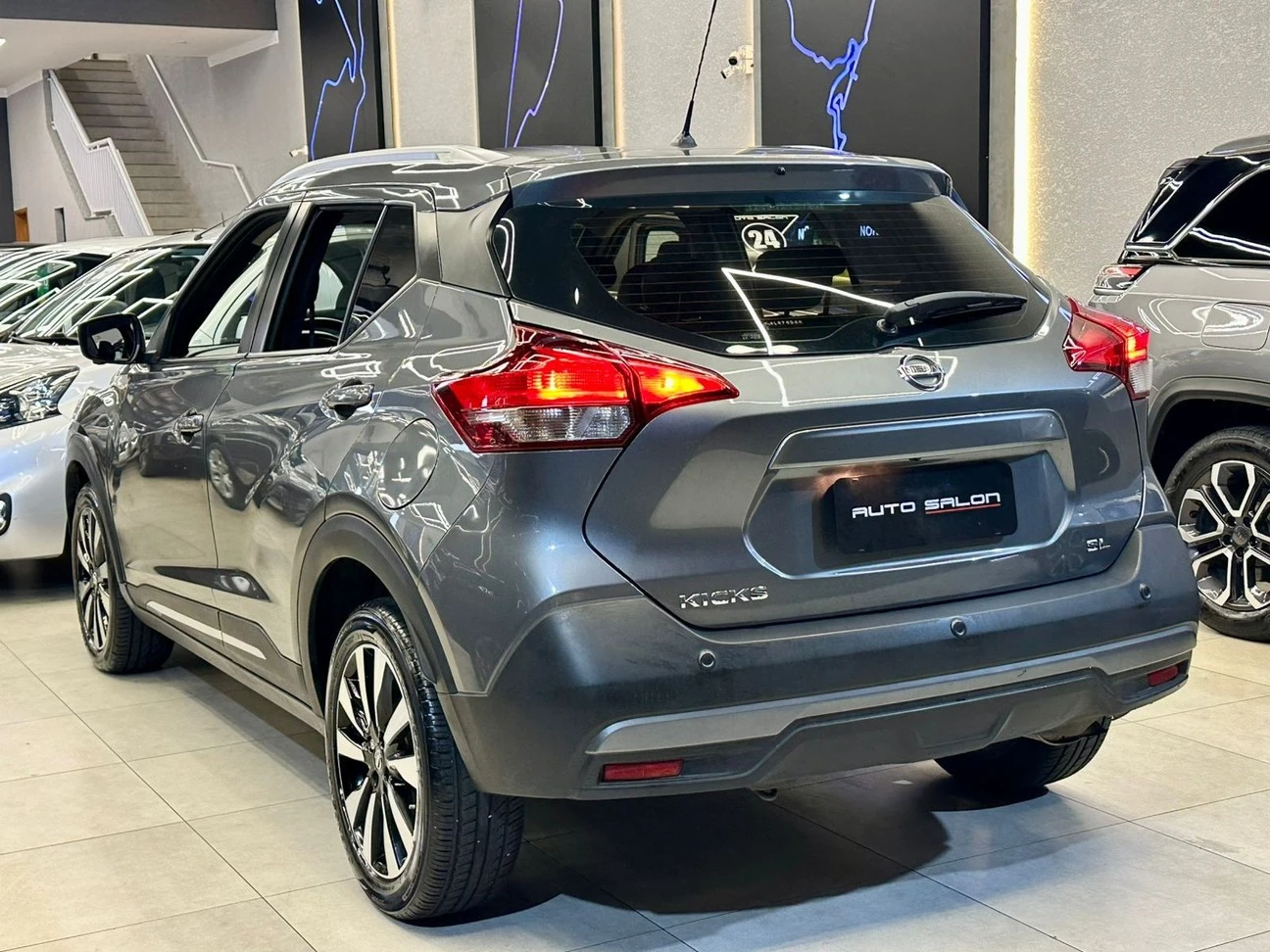 NISSAN KICKS