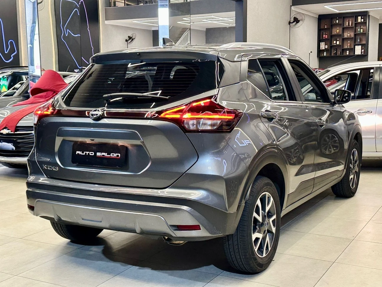 NISSAN KICKS