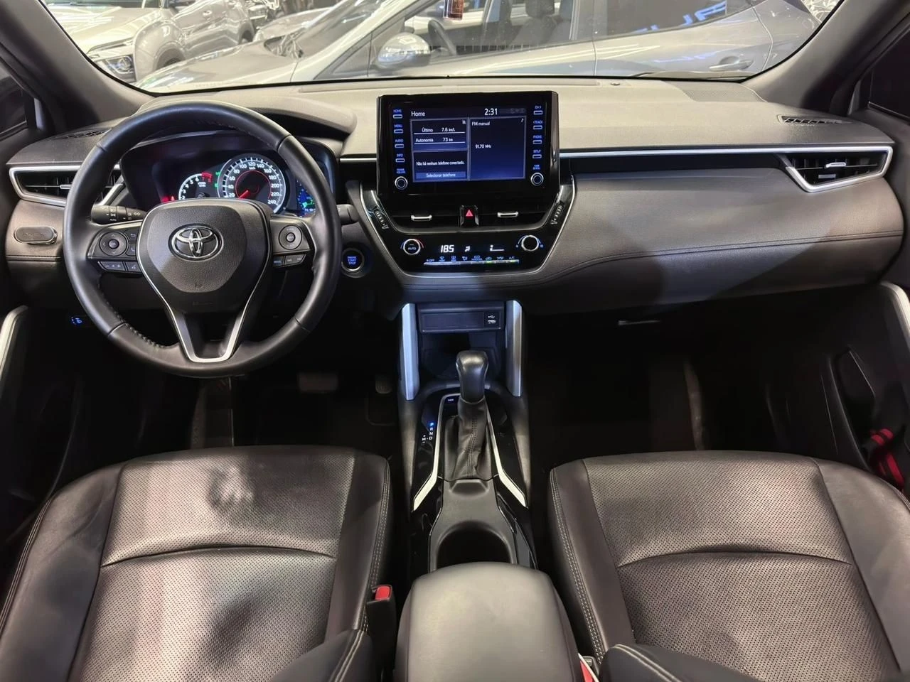 TOYOTA COROLLA CROSS