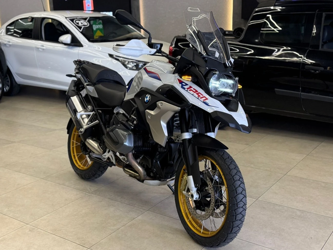 BMW R 1250 GS ADVENTURE PREMIUM RALLYE