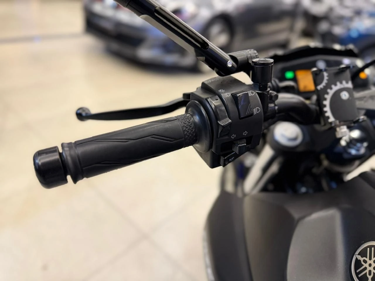 YAMAHA FZ25 FAZER ABS