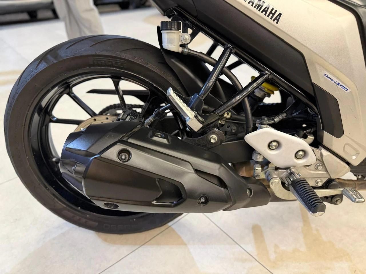 YAMAHA FZ25 FAZER ABS