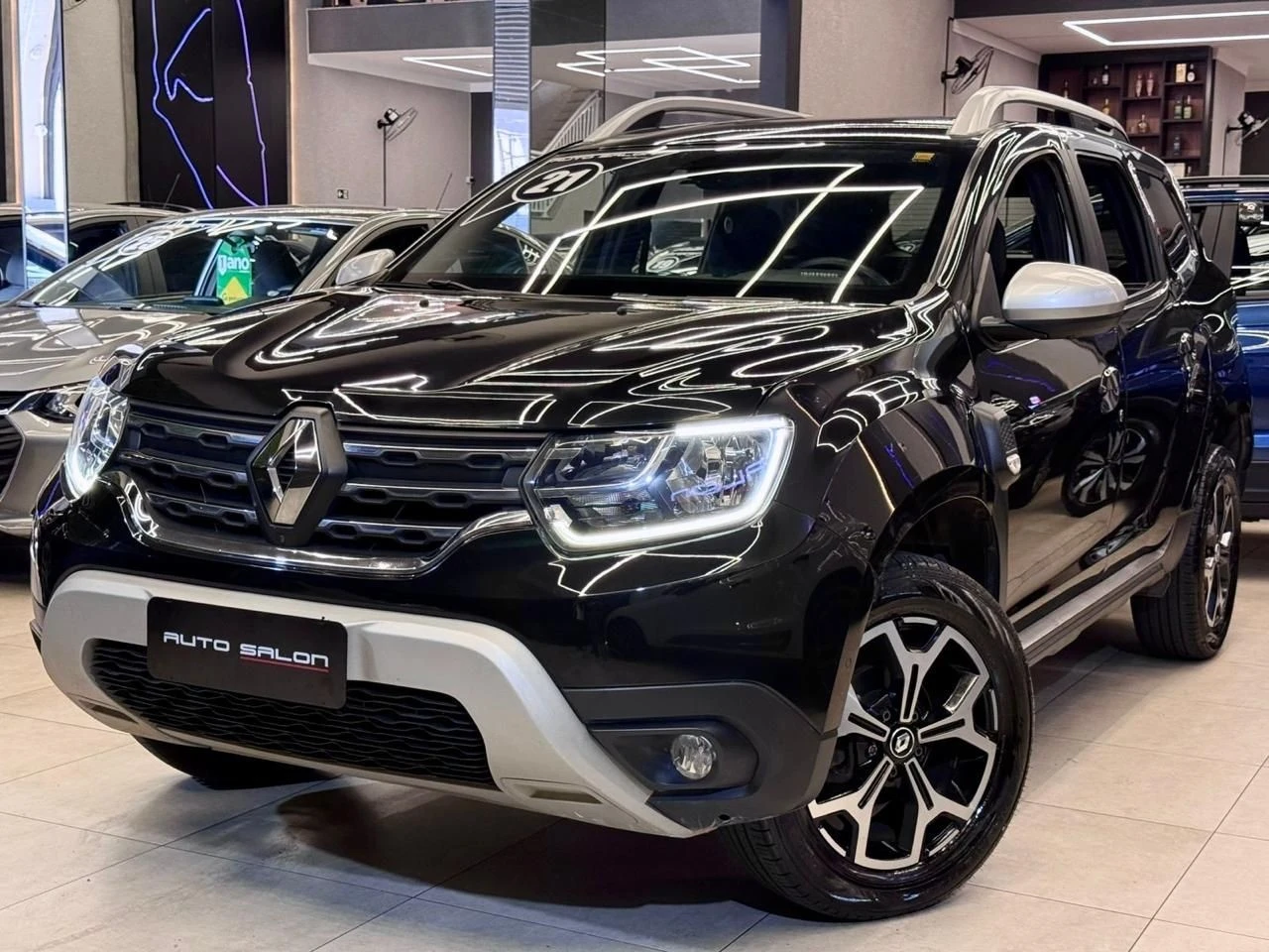 RENAULT DUSTER