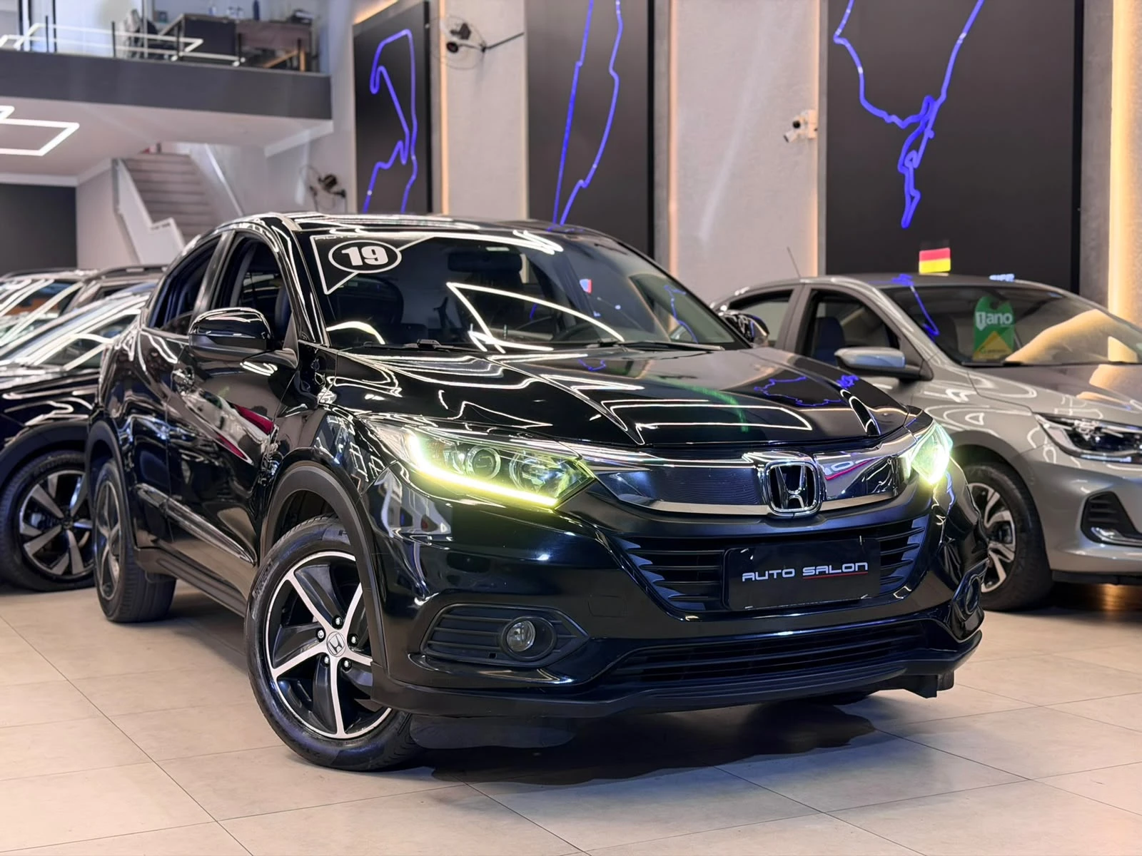 HR-V
