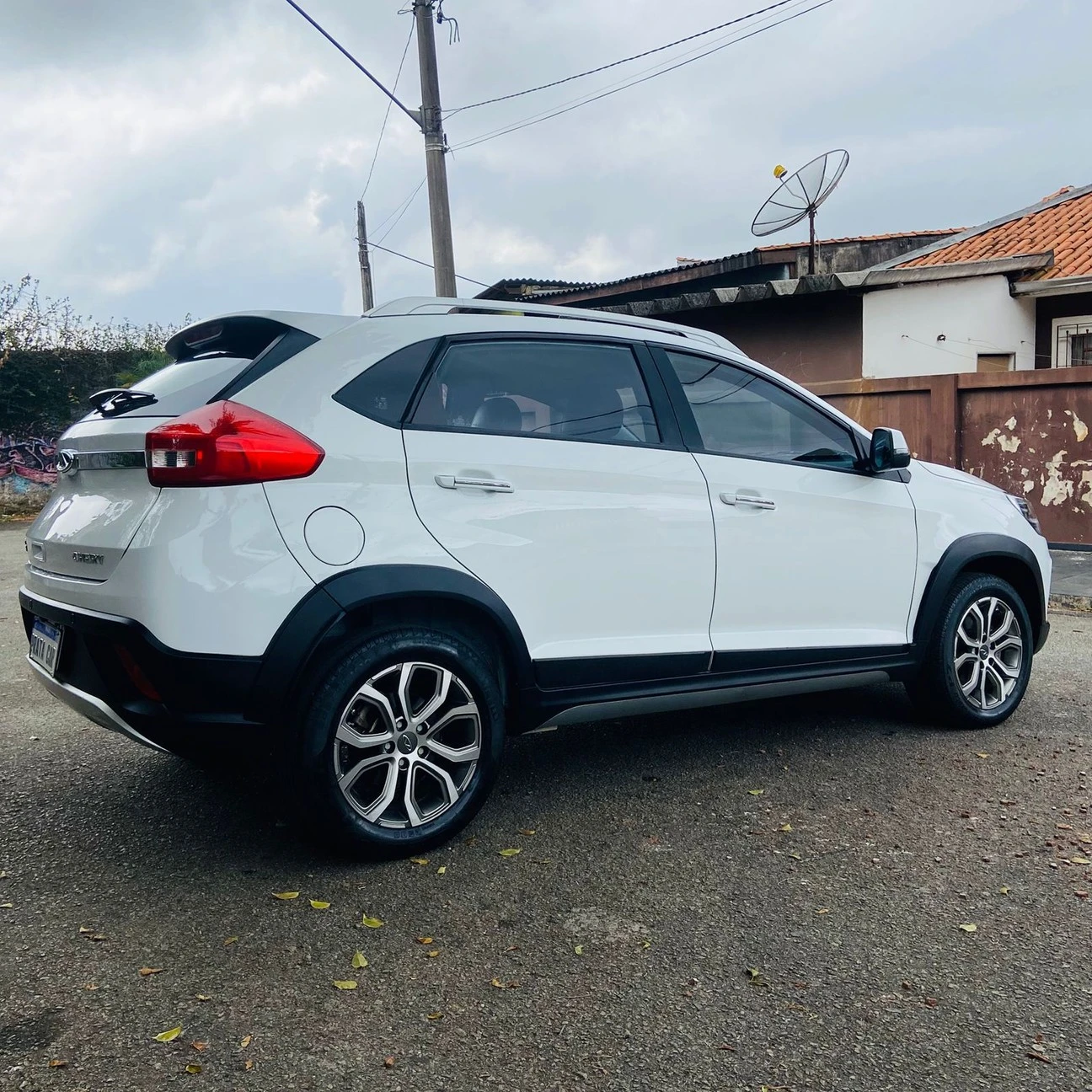CHERY TIGGO 2