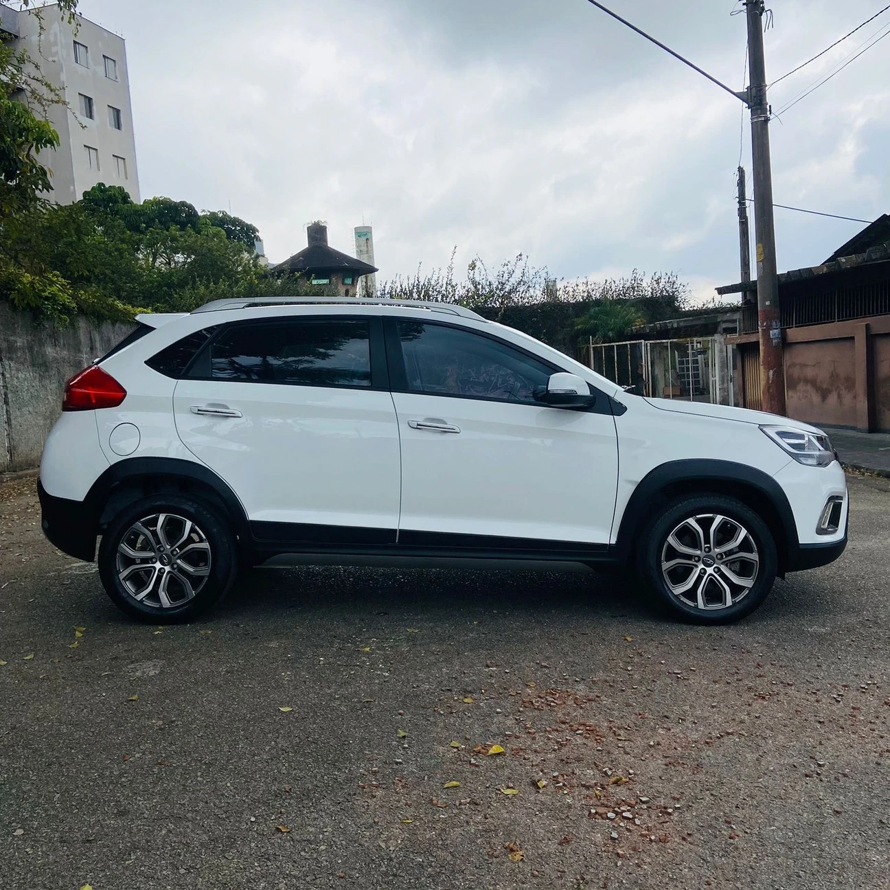 CHERY TIGGO 2