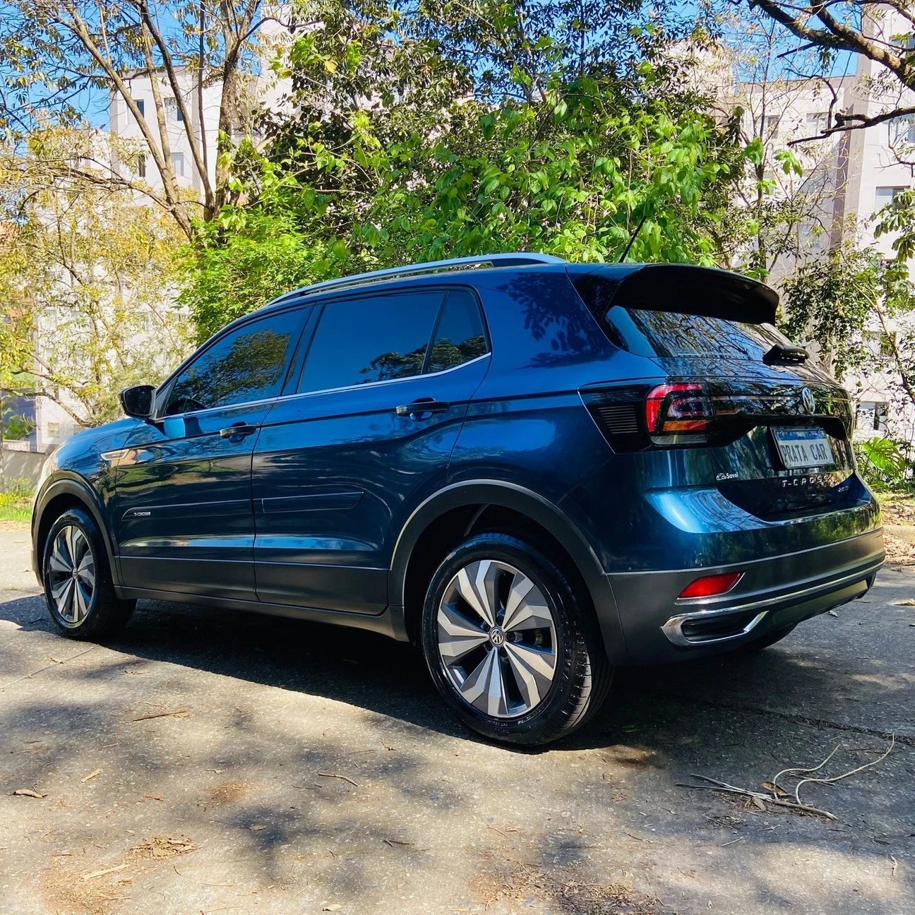 VOLKSWAGEN T-CROSS