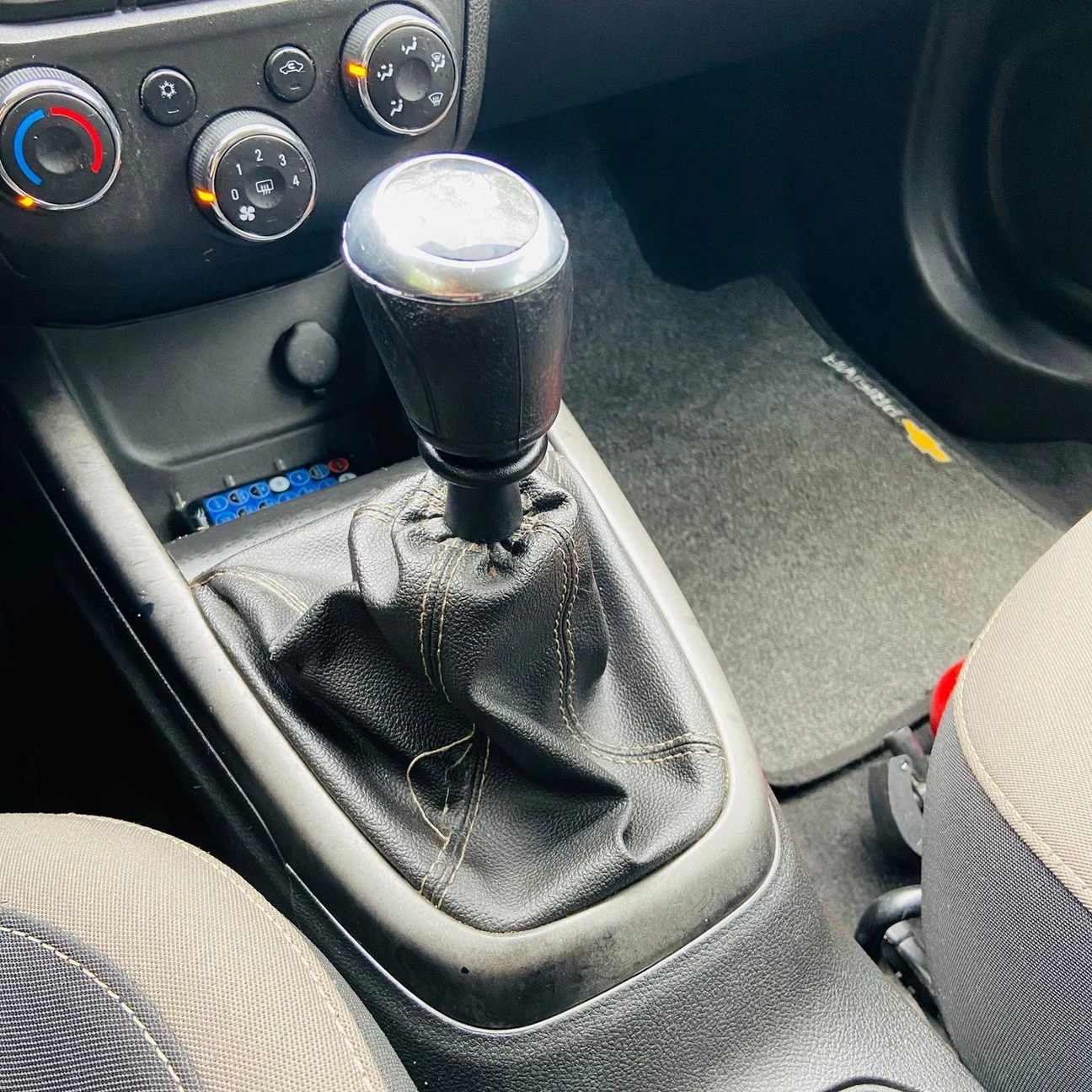 CHEVROLET PRISMA