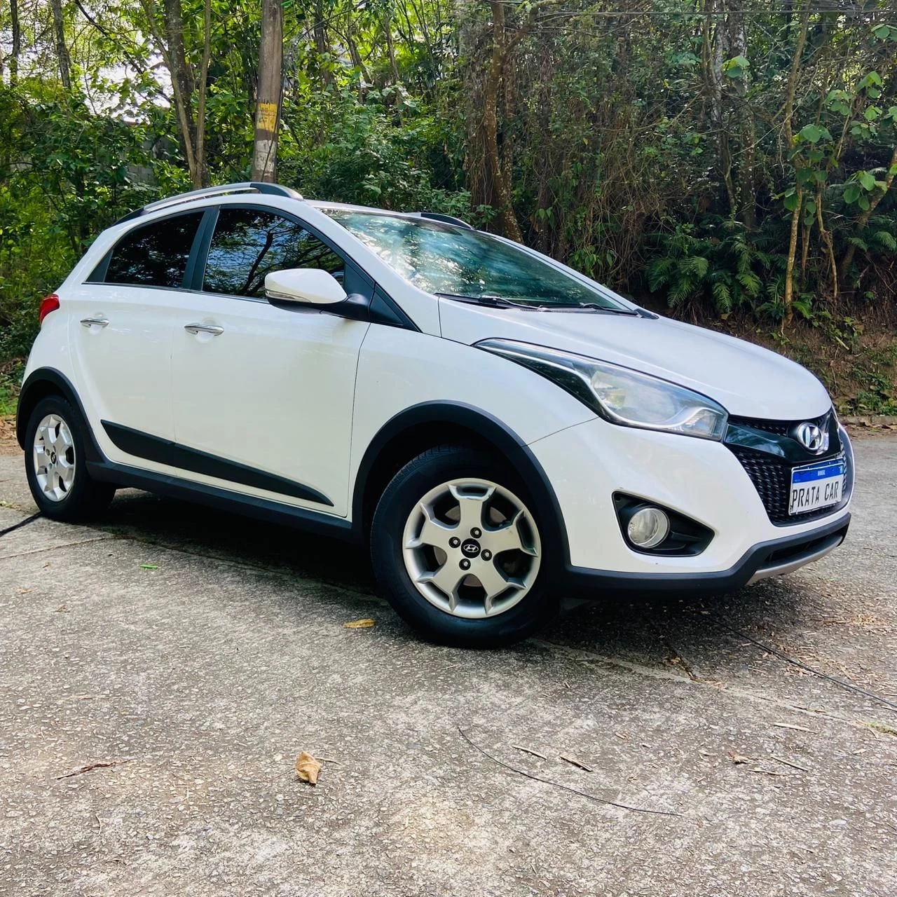 HYUNDAI HB20X