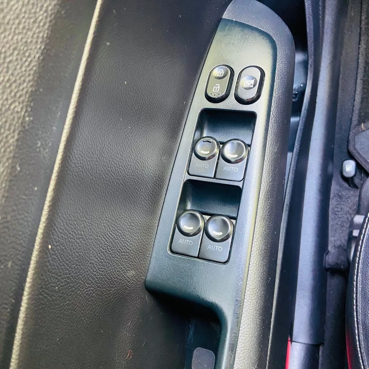 HYUNDAI HB20X