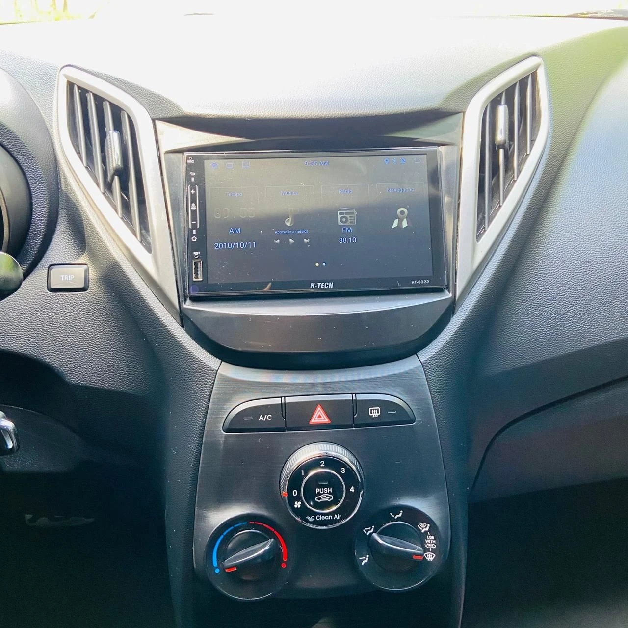 HYUNDAI HB20X