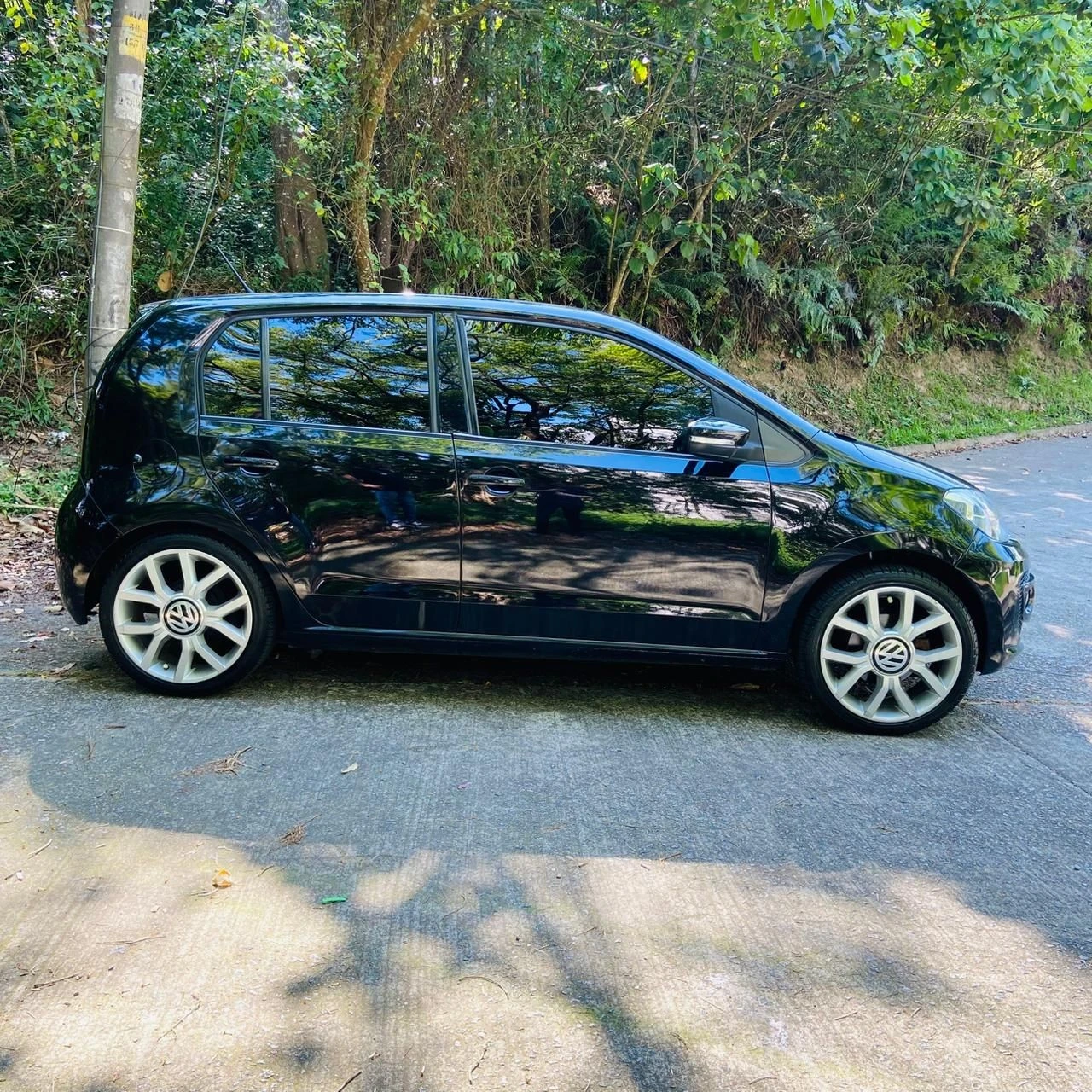 VOLKSWAGEN UP