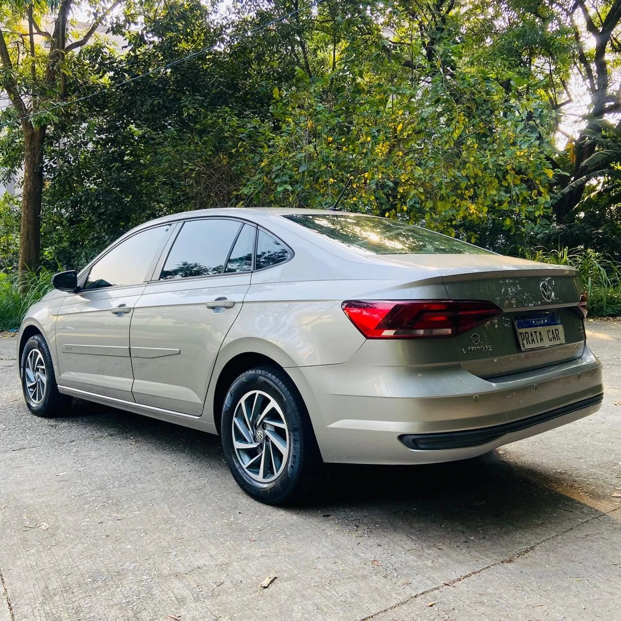 VOLKSWAGEN VIRTUS