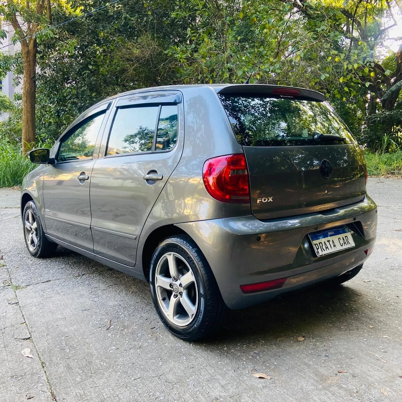 VOLKSWAGEN FOX