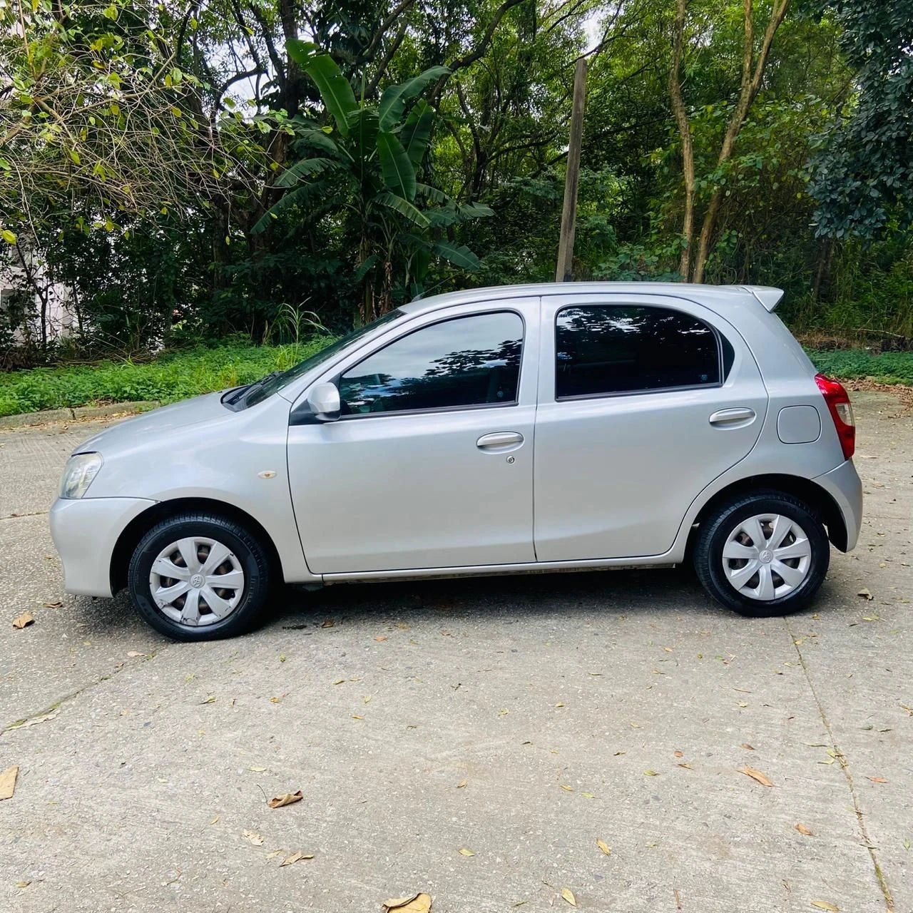 TOYOTA ETIOS