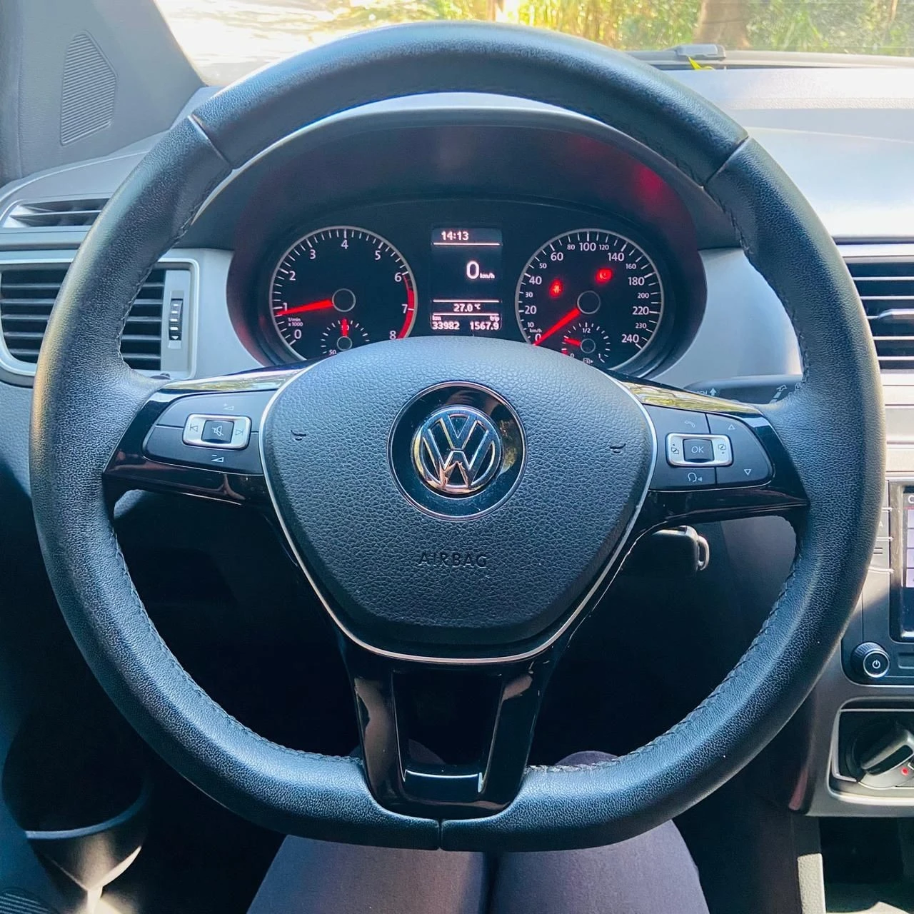 VOLKSWAGEN FOX