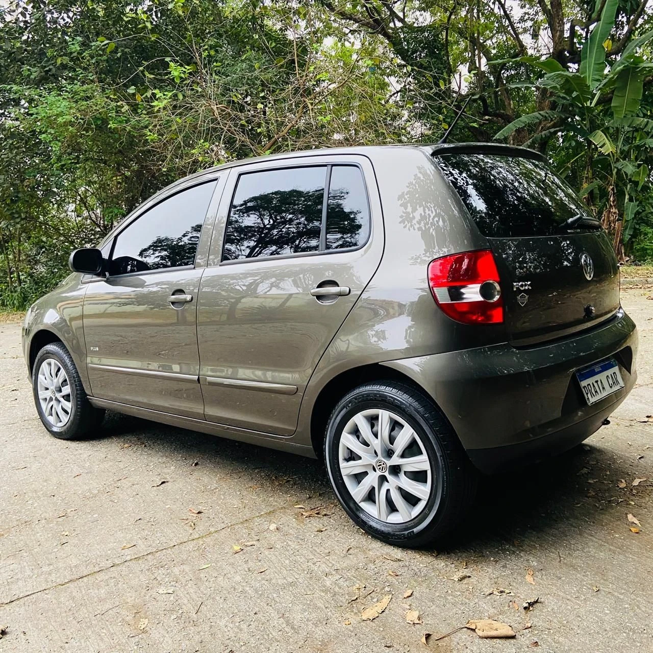 VOLKSWAGEN FOX