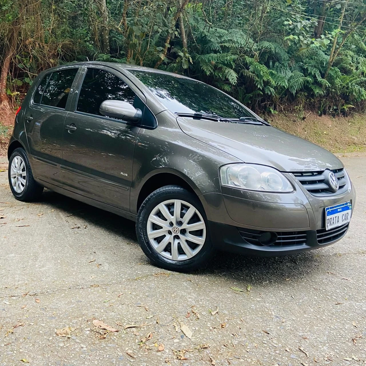 VOLKSWAGEN FOX