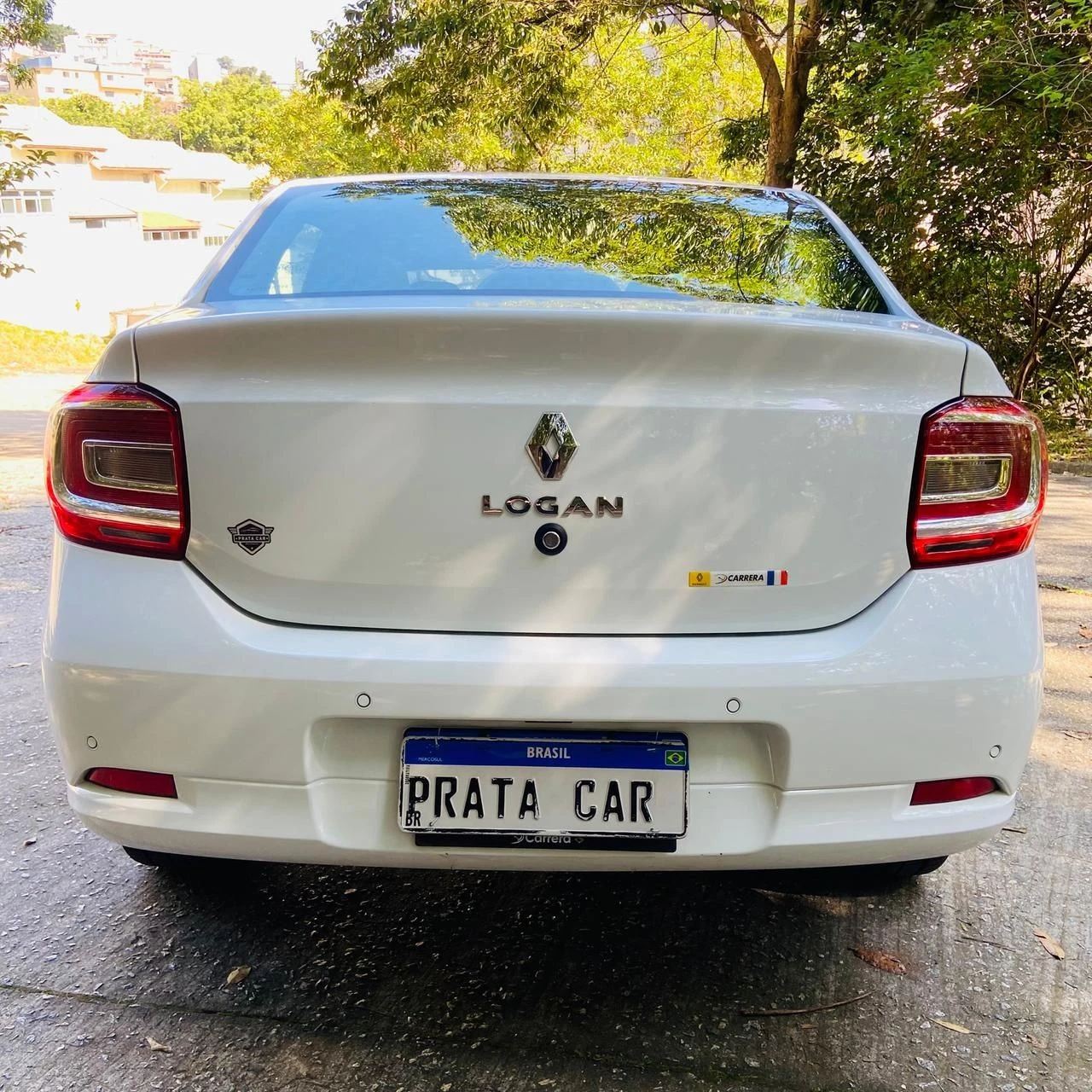 RENAULT LOGAN